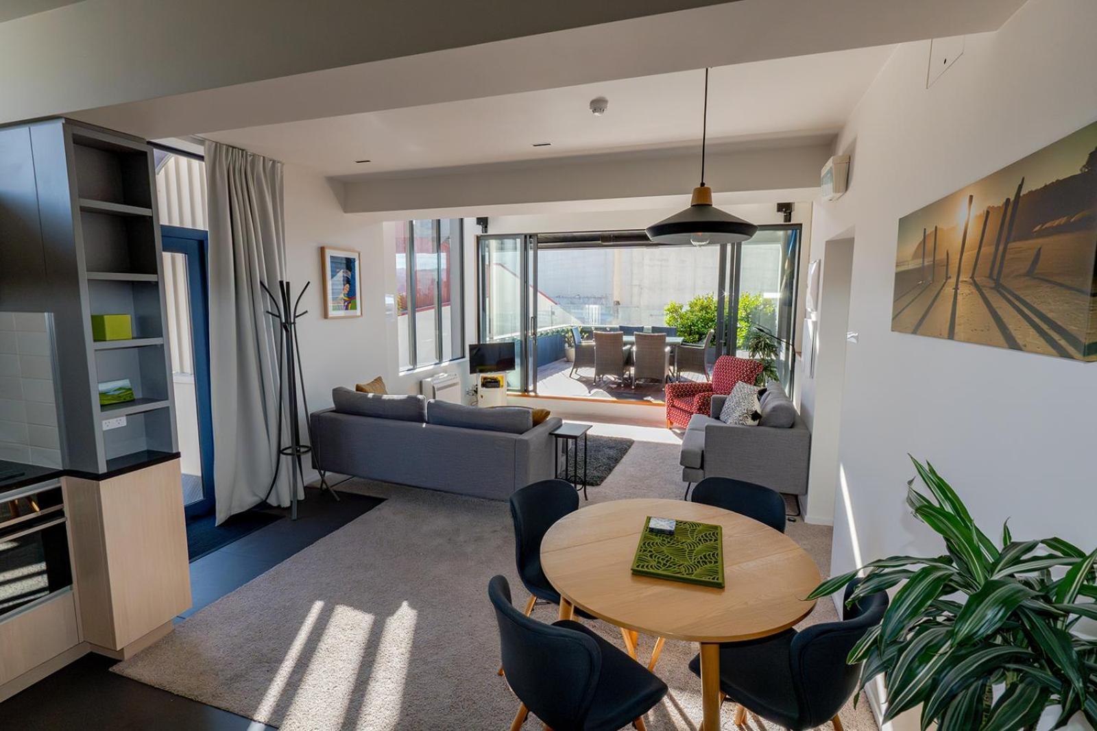 Deluxe Inner-City Apartment On Moray Dunedin Exterior foto