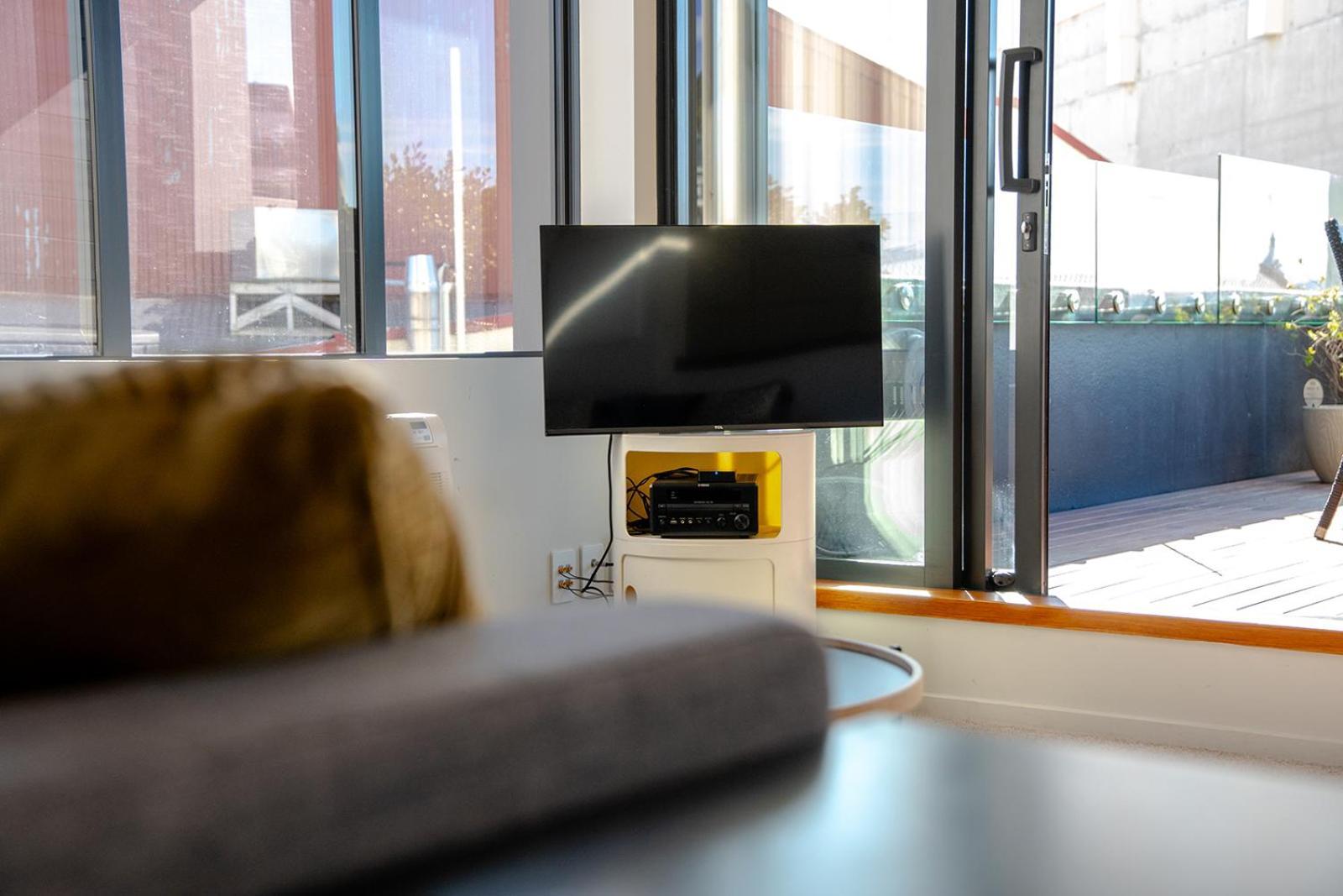 Deluxe Inner-City Apartment On Moray Dunedin Exterior foto